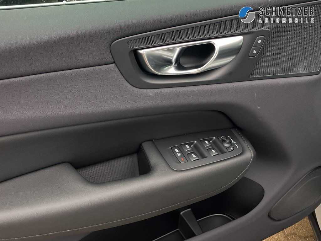 Volvo  +T6+AWD+Plug-in+Panorama+Standhzg+R. Kam+SHvh