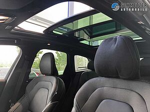 Volvo  +T6+AWD+Plus+Black+Edition+HarmanK+PilotAss+