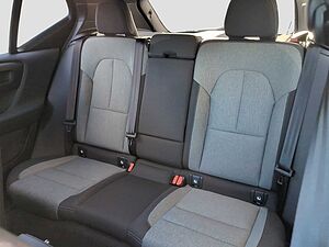 Volvo  +B3+Plus+Dark+E-Sitze+Harman-Kardon+19'LMGJR