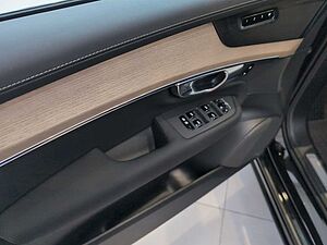 Volvo  +T8+AWD+Facelift+Standhzg+Alarm+Pano+21'LM++