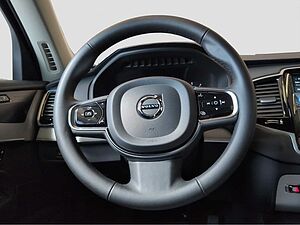 Volvo  +B5+AWD+GT+Mild-Hybrid+AHK sem. +Lenkradhzg++
