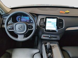 Volvo  +B5+AWD+GT+Mild-Hybrid+AHK sem. +Lenkradhzg++