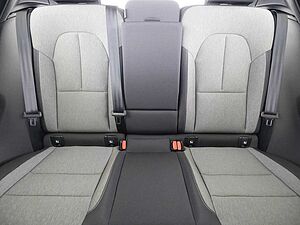 Volvo  +B3+Mild-Hybrid+PDC v/h+Sitzhzgv+Lenkradhzg+