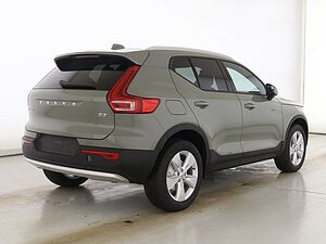 Volvo  +B3+Mild-Hybrid+PDC v/h+Sitzhzgv+Lenkradhzg+