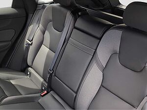 Volvo  +B4+Mild-Hybrid+AWD+GT+R-Kam+Voll-LED+PDCv/h