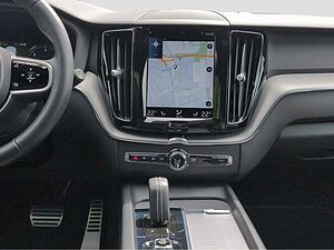Volvo  +B4+Mild-Hybrid+AWD+GT+R-Kam+Voll-LED+PDCv/h