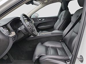 Volvo  +B5+AWD+GT+Diesel+PDCv/h+R-Kam+Lenkradhzg+++