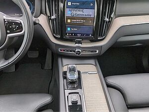 Volvo  +B5+AWD+GT+Diesel+PDCv/h+R-Kam+Lenkradhzg+++