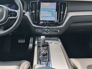 Volvo  +B5+AWD+GT+Harman+Panorama+R-Kam+PDC+Head-up