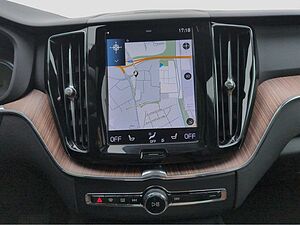 Volvo  +T6+Recharge+AWD+AHKsemi+abged. Scheibe+Panor