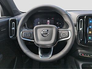 Volvo  +B4+GT+Stand, -Lenkrad, -Frontscheibenhzg+PDC+