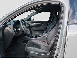 Volvo  +B4+GT+Stand, -Lenkrad, -Frontscheibenhzg+PDC+