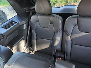 Volvo  +B5+AWD+GT+Standhzg+Lenkradhzg+Pano+Voll-LED