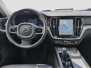 Volvo  +B4+GT+Lenkradhzg+AHKsemi+360°Kam+Voll-LED+++