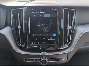 Volvo  +B4+Mild-Hybrid+Benzin+GT+Core+Ambietnte+LED