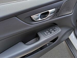Volvo  CC+B5+AWD-GT+Plus+Standhzg+AHKsemi+360°Kamera