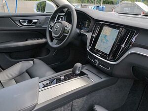 Volvo  CC+B5+AWD-GT+Plus+Standhzg+AHKsemi+360°Kamera