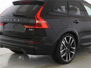 Volvo  +B5+AWD+AHKsemi+Panorama+360°Kam+Head-up+PDC