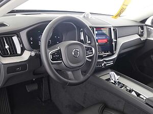 Volvo  +B5+AWD+AHKsemi+Panorama+360°Kam+Head-up+PDC
