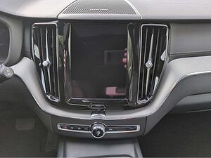 Volvo  +B4+AWD+GT+D+Pano+Voll-LED+Lenkradhg+Head-up