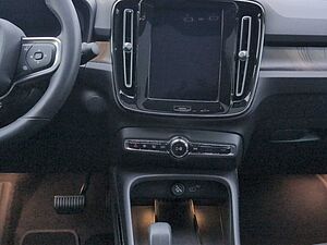 Volvo  C40+Recharge+Single+Motor+Plus+AHK sem. +20&apos,5 Fel