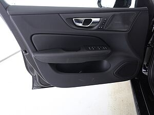 Volvo  +Ultimate+T8+AWD+Standhzg+HarmanK+360°Kamera+