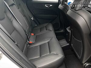 Volvo  +T6+AWD+Plug-in+Panorama+Standhzg+R. Kam+SHvh