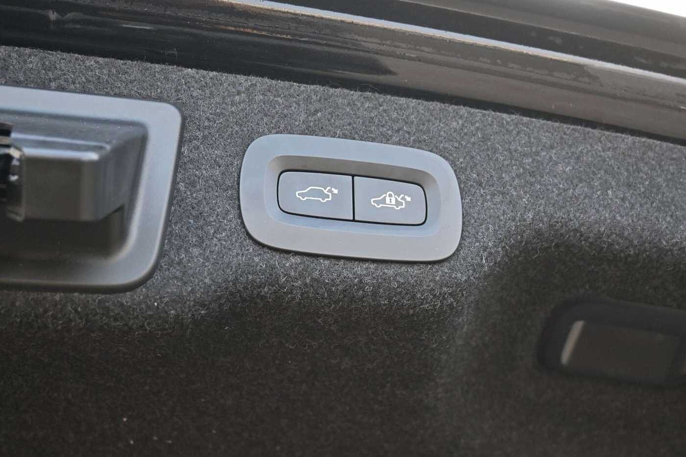 Volvo  **Mietkauf**S 90 T5 Lim*Mom*LED*Navi*STHZ*Miete