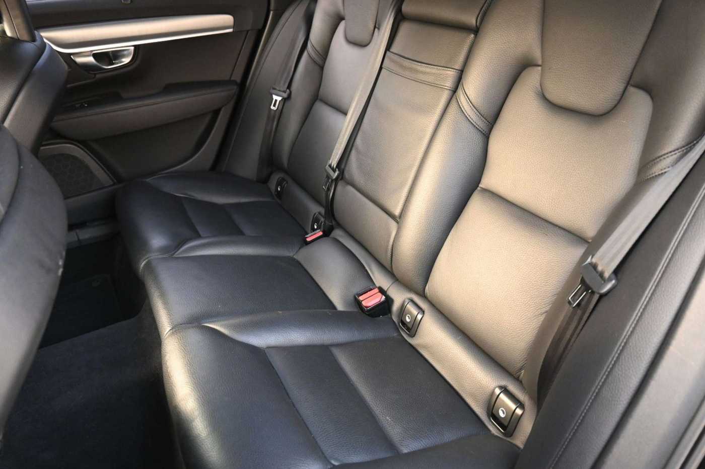 Volvo  **Mietkauf**S 90 T5 Lim*Mom*LED*Navi*STHZ*Miete
