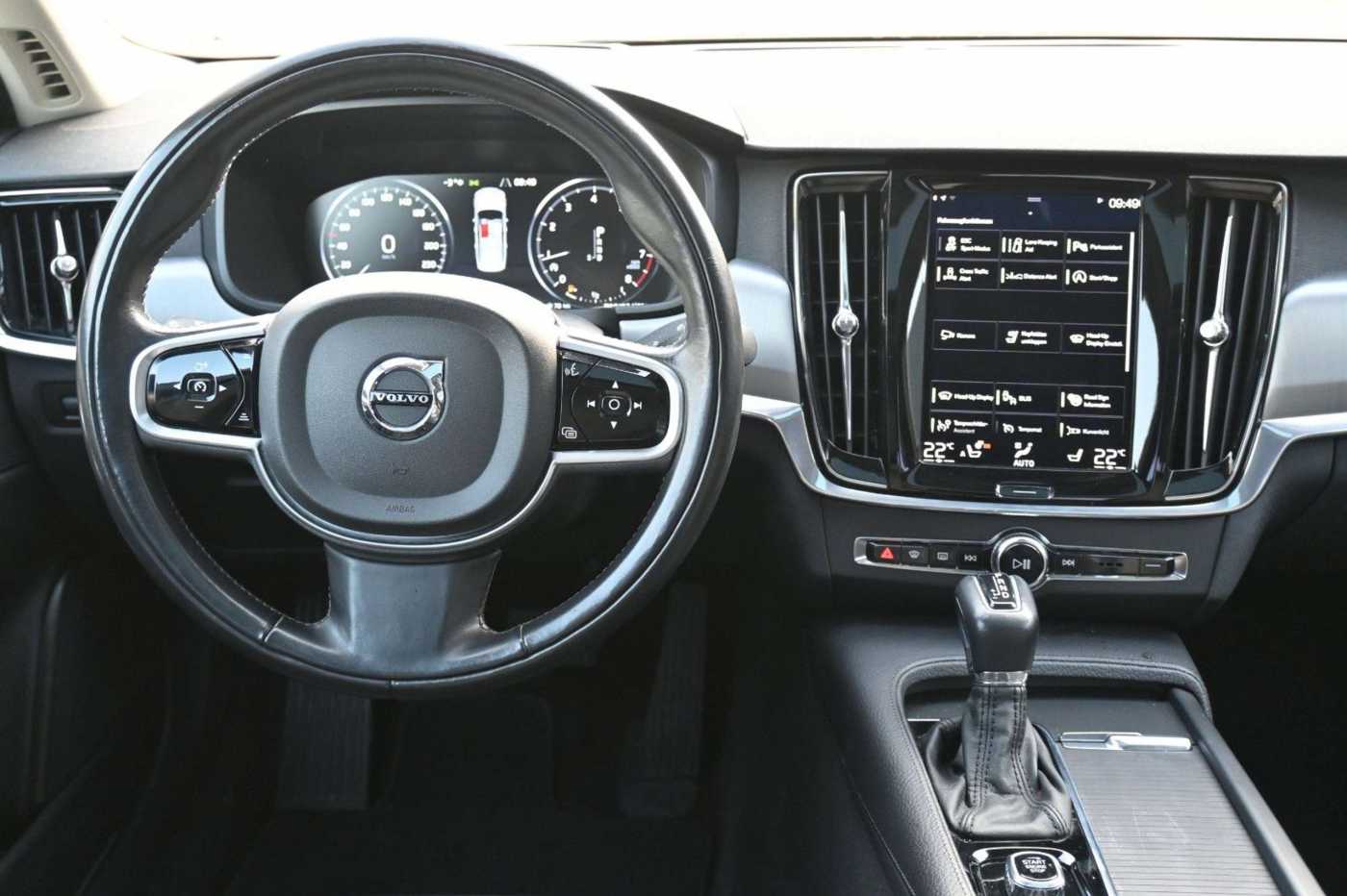 Volvo  **Mietkauf**S 90 T5 Lim*Mom*LED*Navi*STHZ*Miete