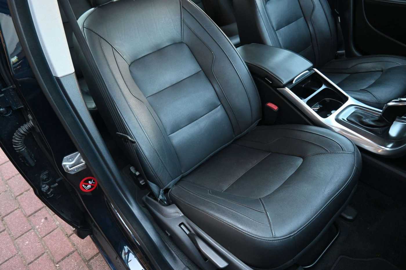 Volvo  **Mietkauf**S80 D4 Mom*AT*ACC*NAV*SITHZ*PANO*XEN
