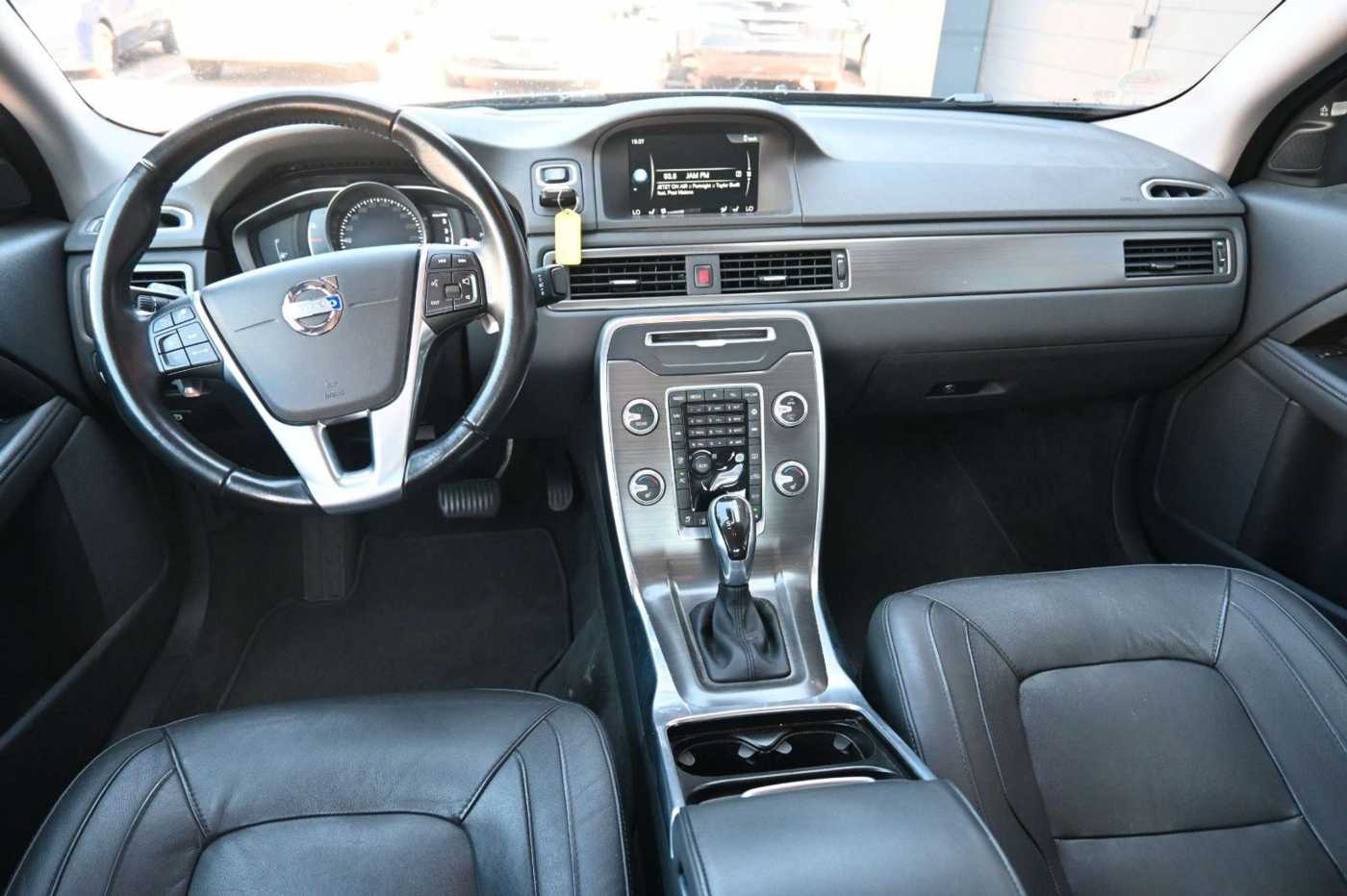 Volvo  **Mietkauf**S80 D4 Mom*AT*ACC*NAV*SITHZ*PANO*XEN