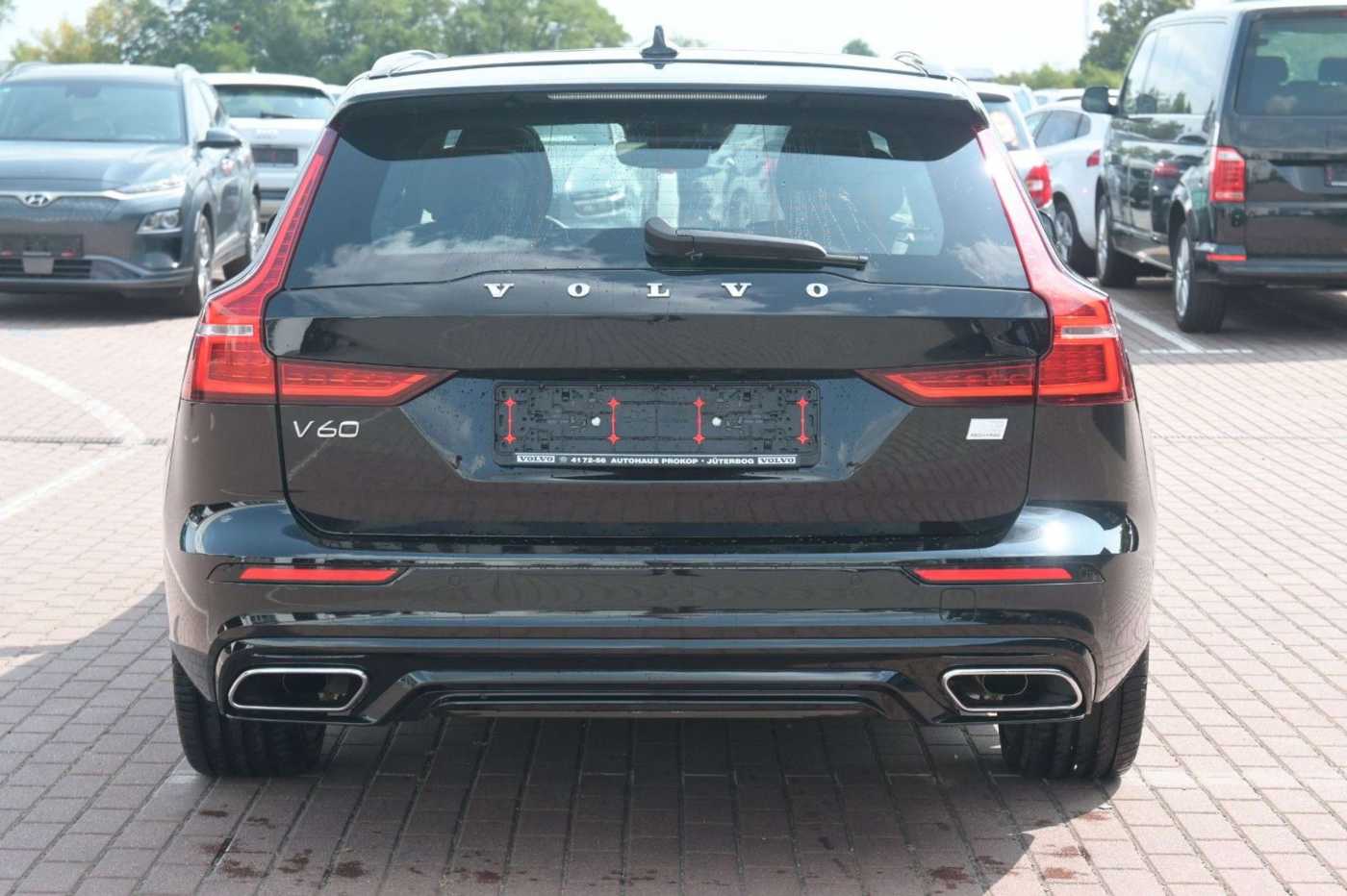 Volvo  Recharge T8 AWD R-Design*PANO*360°*H&K