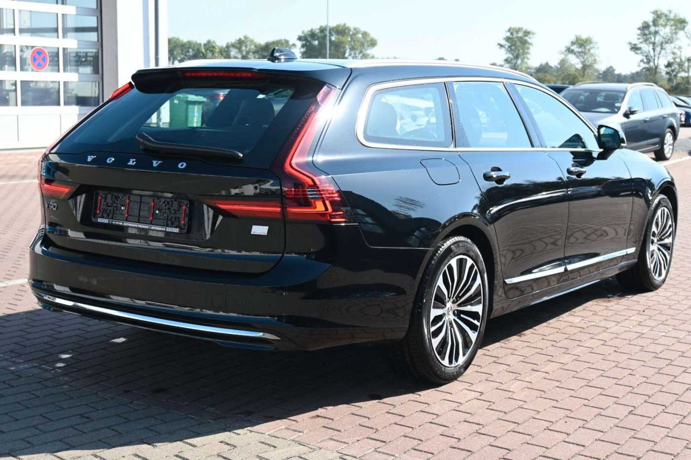 Volvo  T6 PHEV AWD  Core Bright*AHK*Voll LED*Alarm*