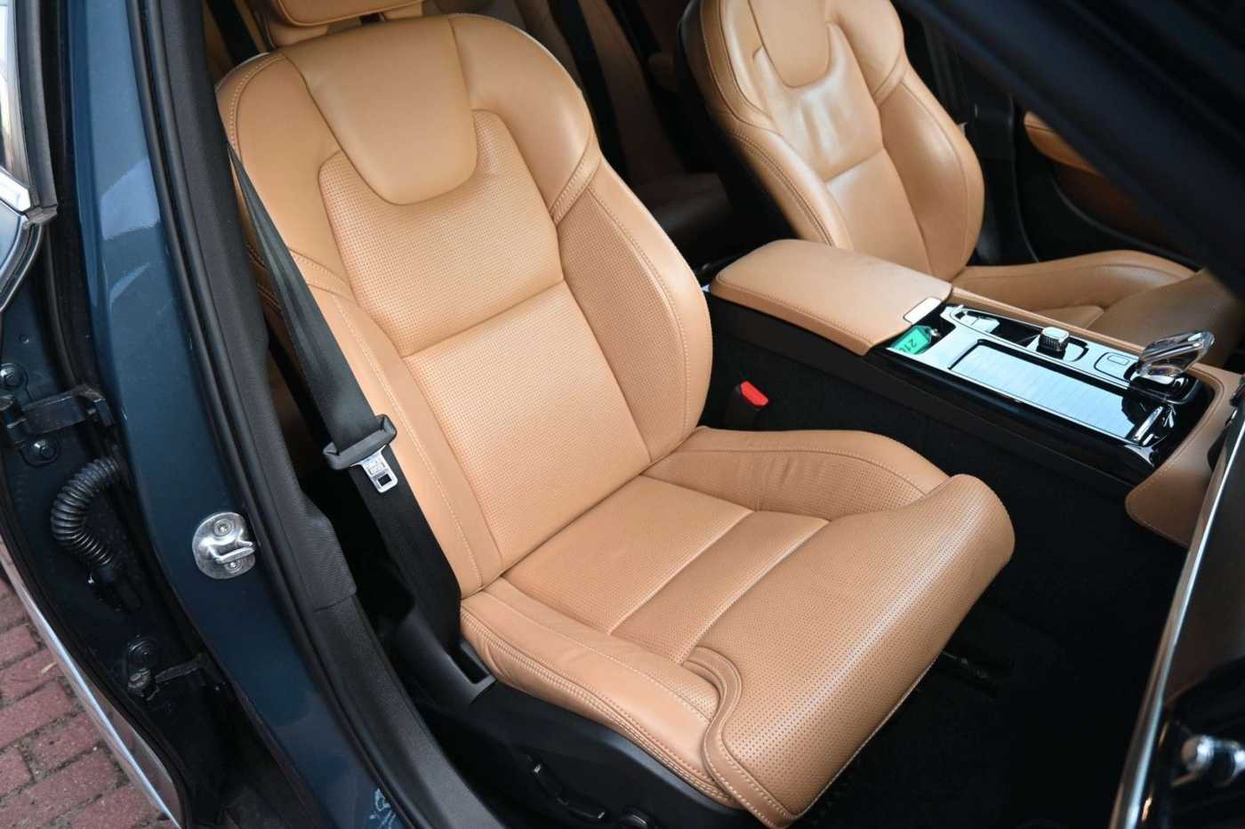 Volvo  T8 AWD PHEV Inscrip. *Pano*STHZG*360°*