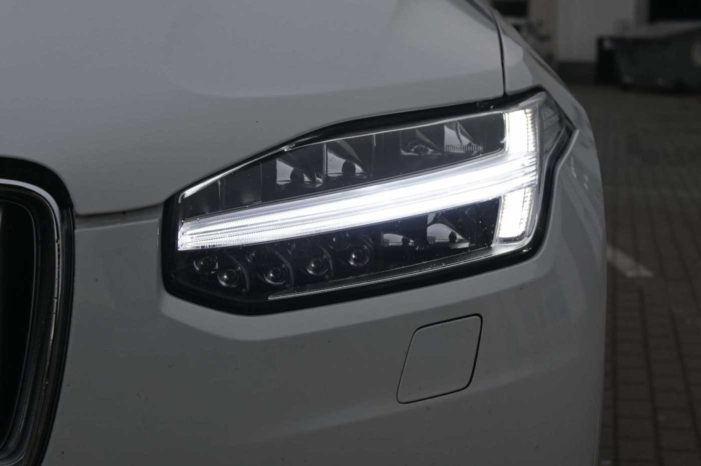 Volvo  T8 AWD Inscrip. Expres. PHEV*AHK*PANO*LUFT*