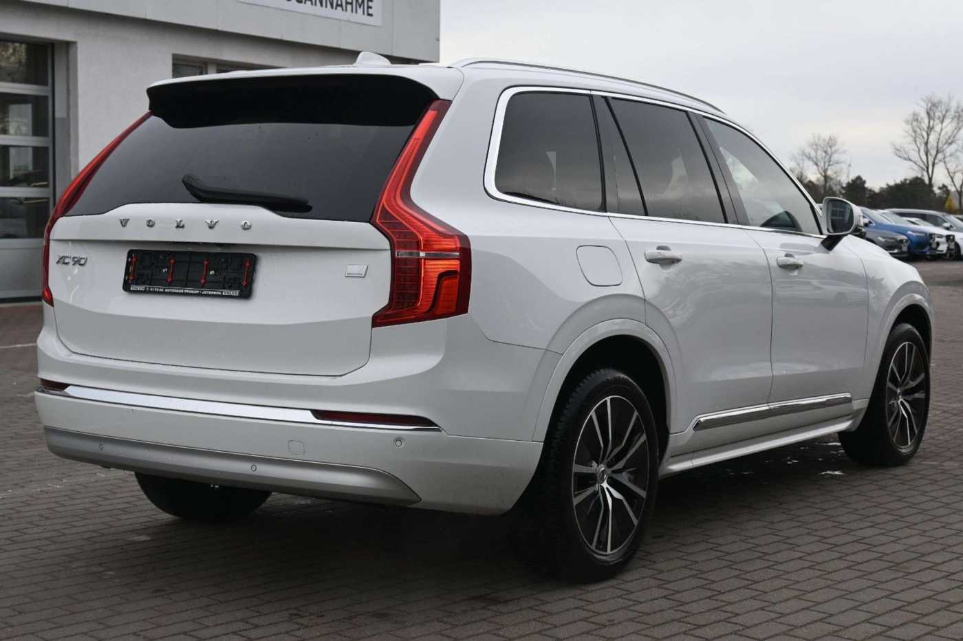Volvo  T8 AWD Inscrip. Expres. PHEV*AHK*PANO*LUFT*