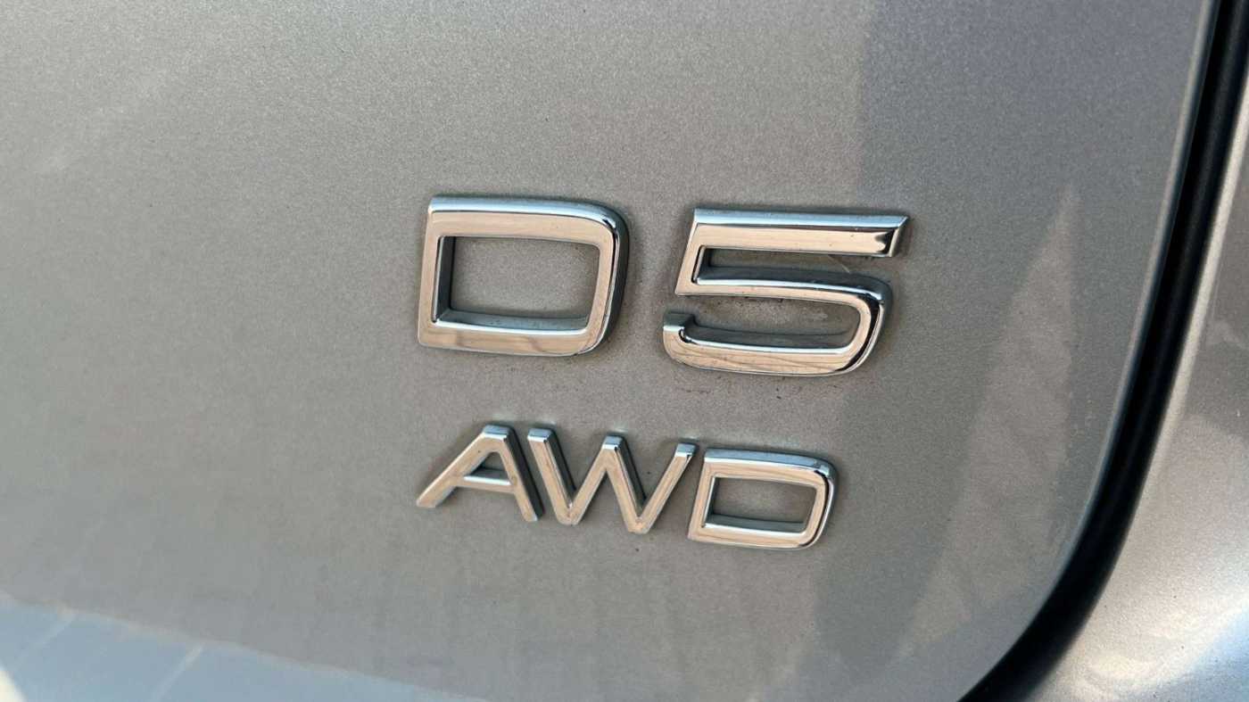 Volvo  Summum D5 AWD*Bi-Xenon*BLIS*DriverAlert*Fou