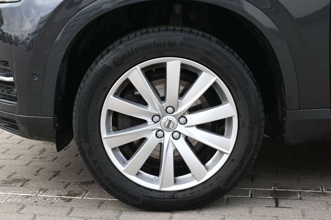 Volvo  Mietkauf*XC90*D5* AWD*PDC*ACC*NAV*SIHZG*LED*7Si