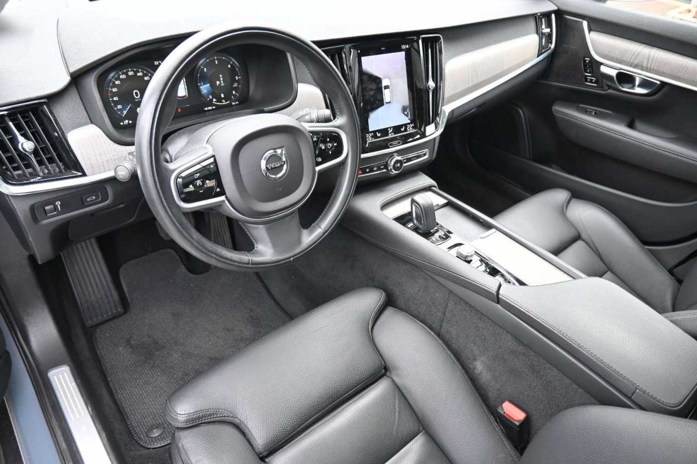 Volvo  V90CC B5 D AWD Pro*HuD*STDHZG*PANO*360°*ACC*AHK