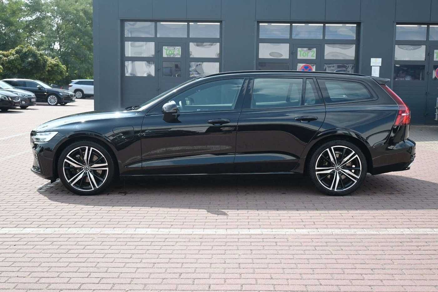 Volvo  Recharge T8 AWD R-Design*PANO*360°*H&K*AHK