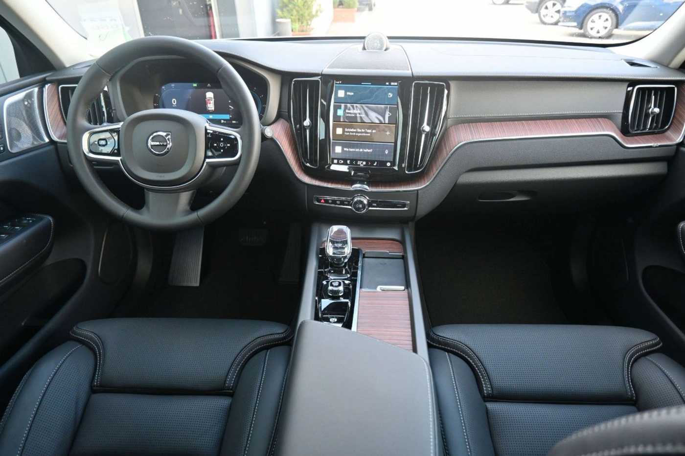 Volvo  B4 D AWD Ultimate Dark*STDHZG*360°*LUFT*ACC