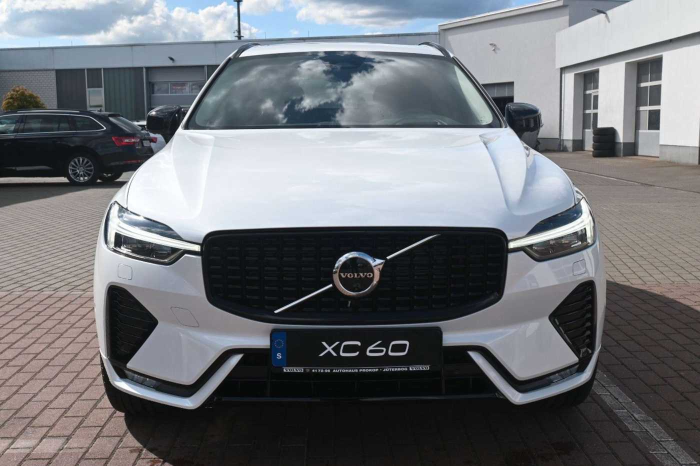 Volvo  B4 D AWD Ultimate Dark*STDHZG*360°*LUFT*ACC