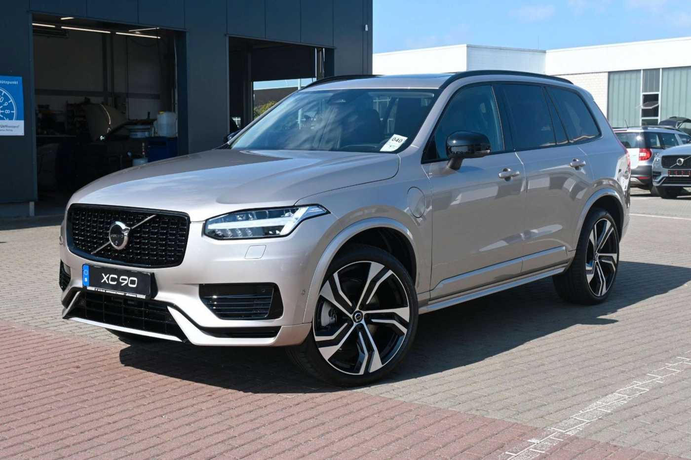 Volvo  T8 RC Ultra Dark*B&W*LUFT*360°*MASSAGE*ACC*