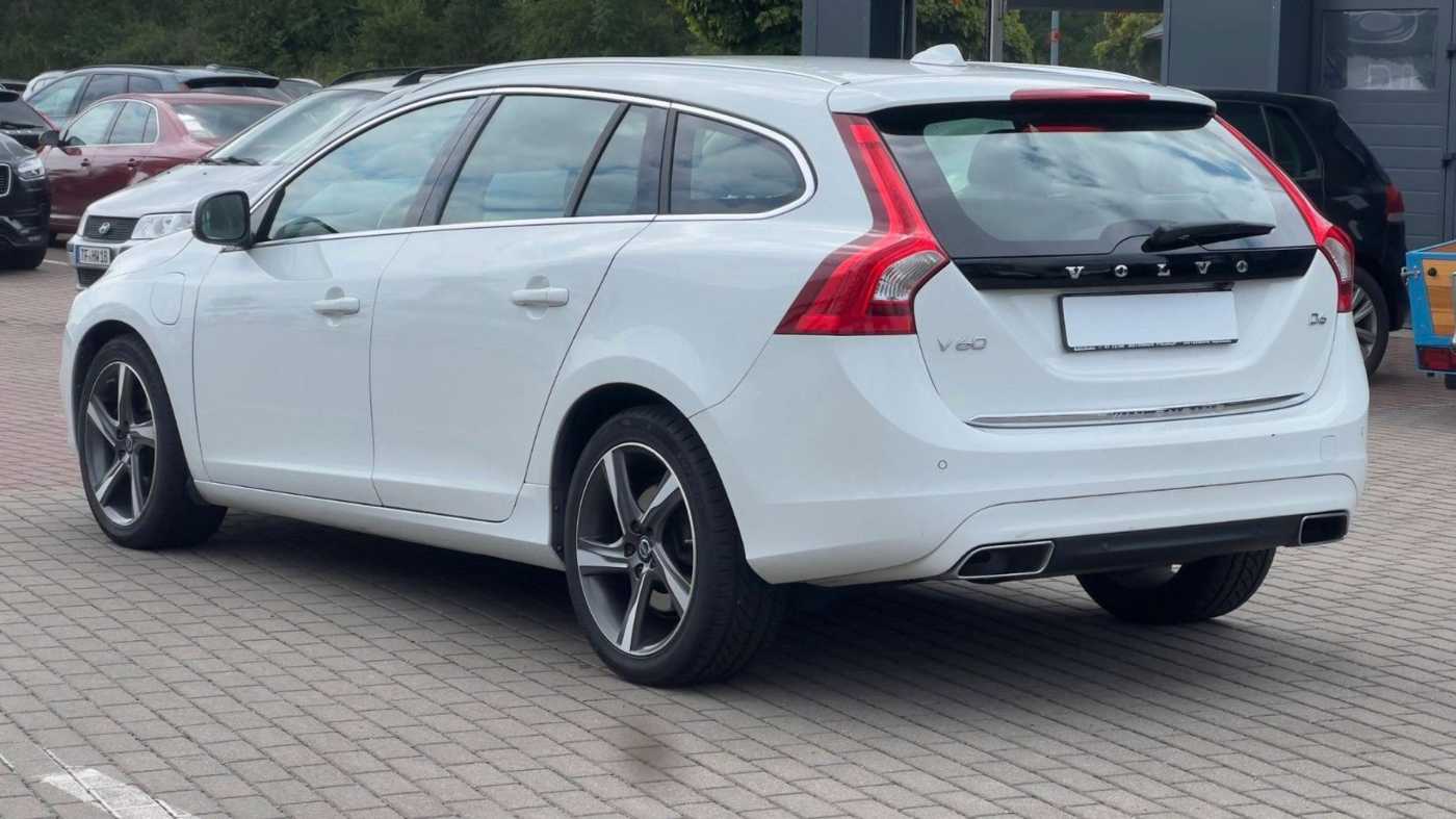 Volvo  Kombi Summum AWD*Mietkauf*GSD*TEMP*RFK*