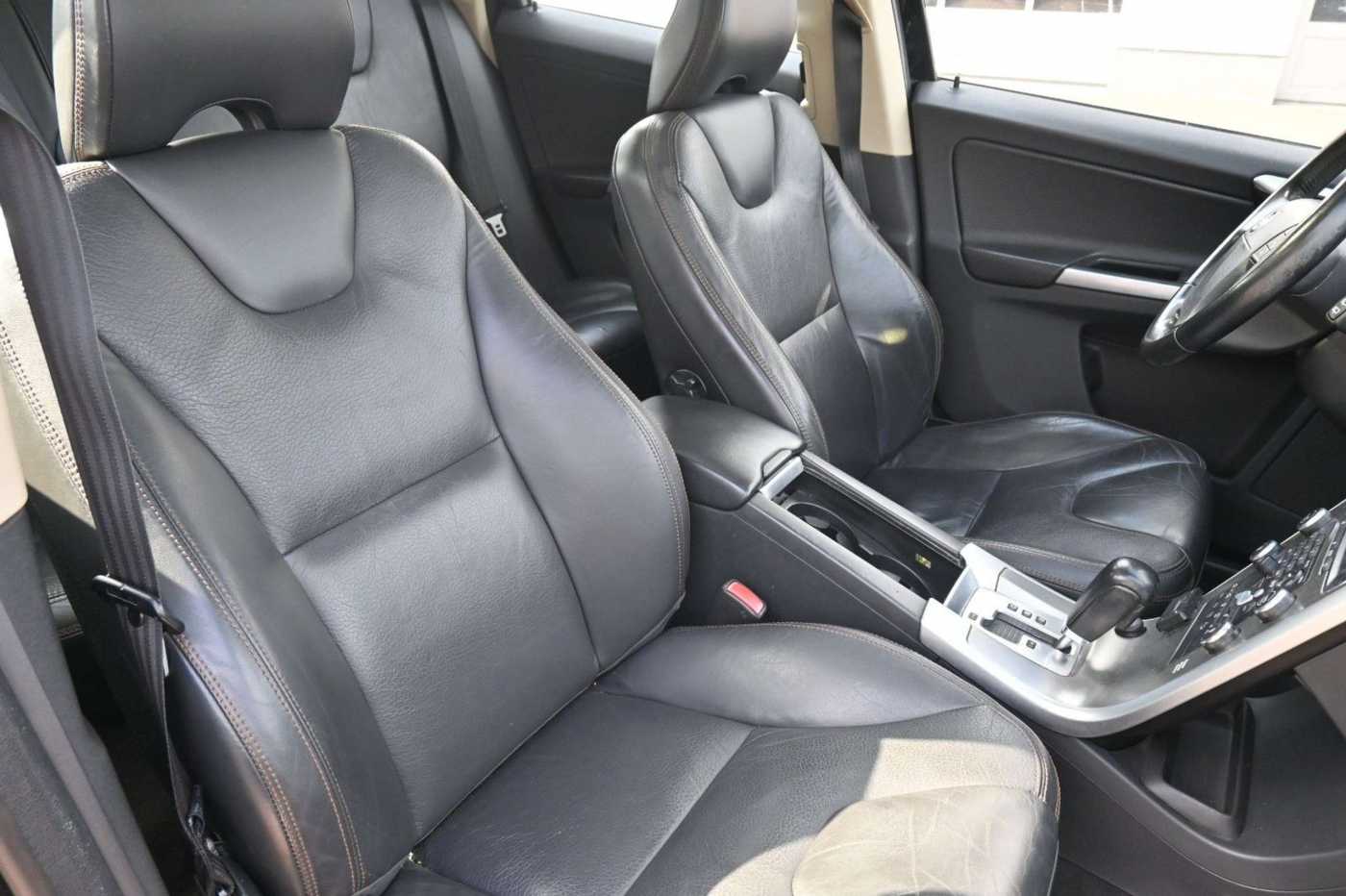 Volvo  D5 AWD Autom. Summum*PANO*BLIS
