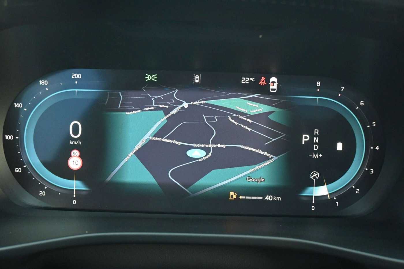 Volvo  B4 DKG Plus Black Edition*FSHZG*360*ACC*AHK