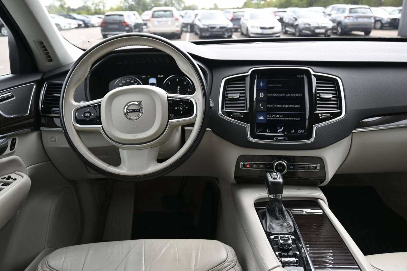 Volvo  Mietkauf *XC90 Incription*AWD*KAM*Navi