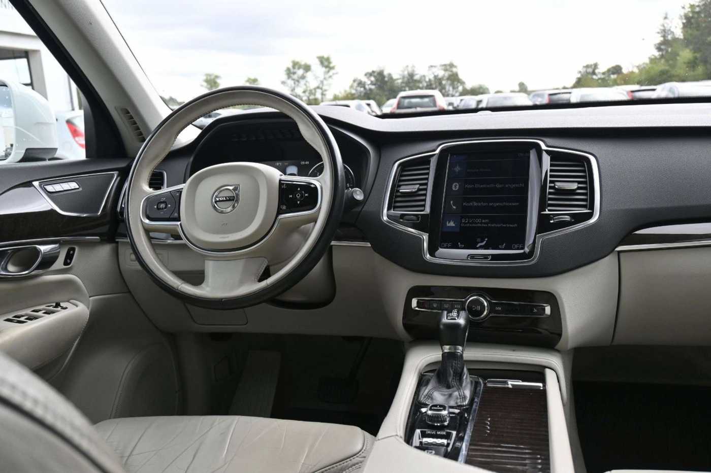 Volvo  Mietkauf *XC90 Incription*AWD*KAM*Navi