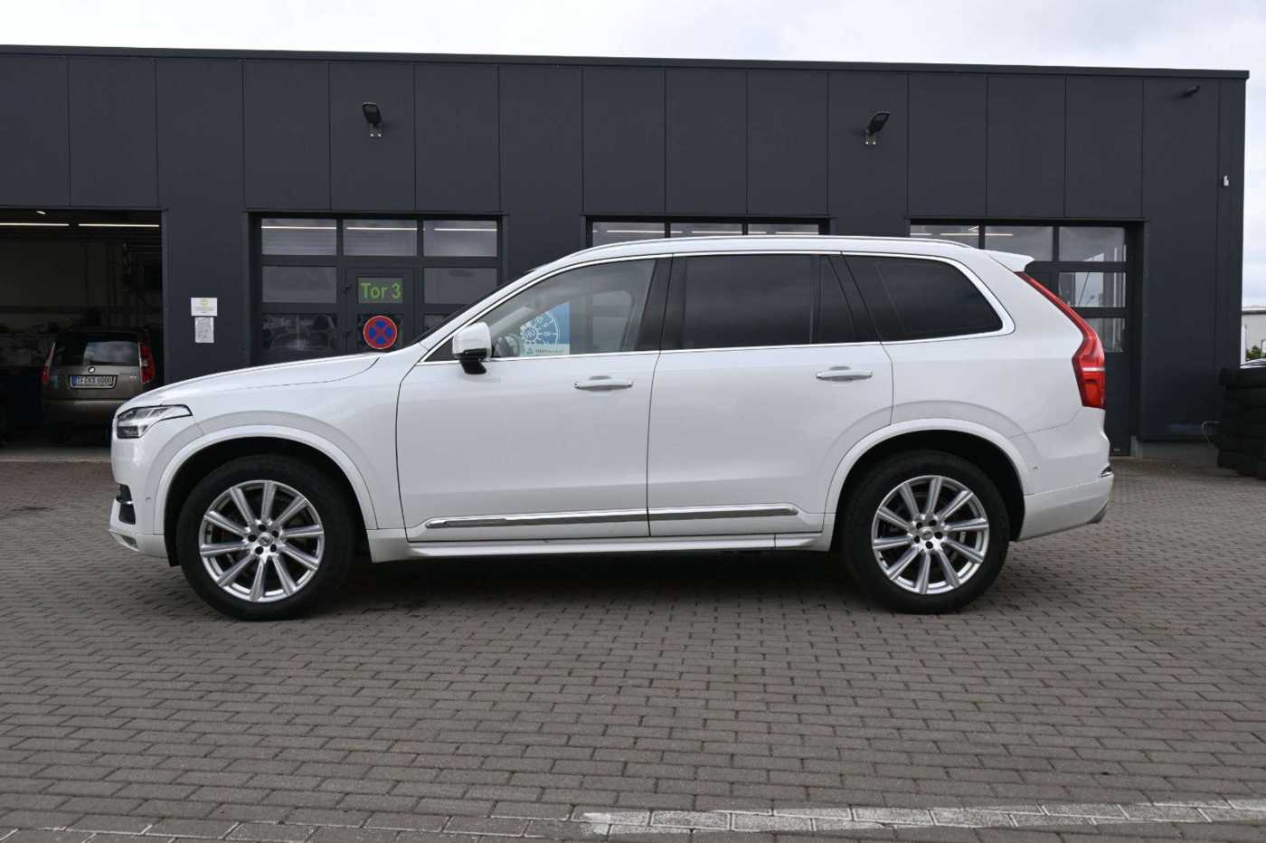 Volvo  Mietkauf *XC90 Incription*AWD*KAM*Navi
